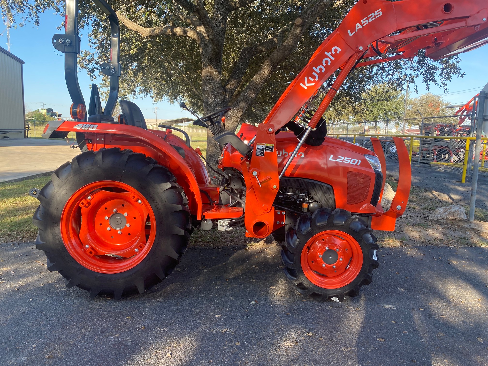 Agricultural Tractors Amigo Power Equipment Edinburg, TX (800) 3836289